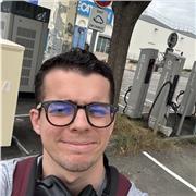 Etudiant et professeur d’informatique spécialité en réseau et cybersecurité